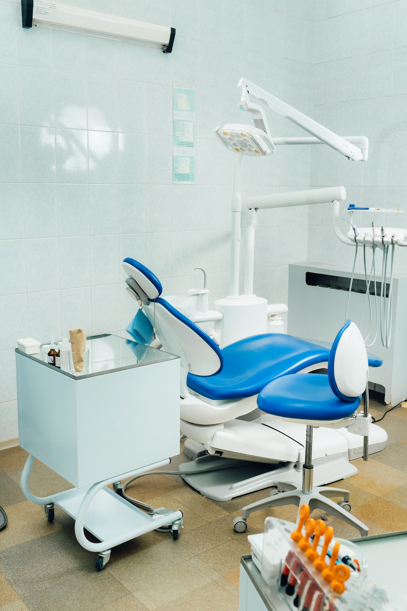 An empty chair in the dentist's office. Empty dentist's office